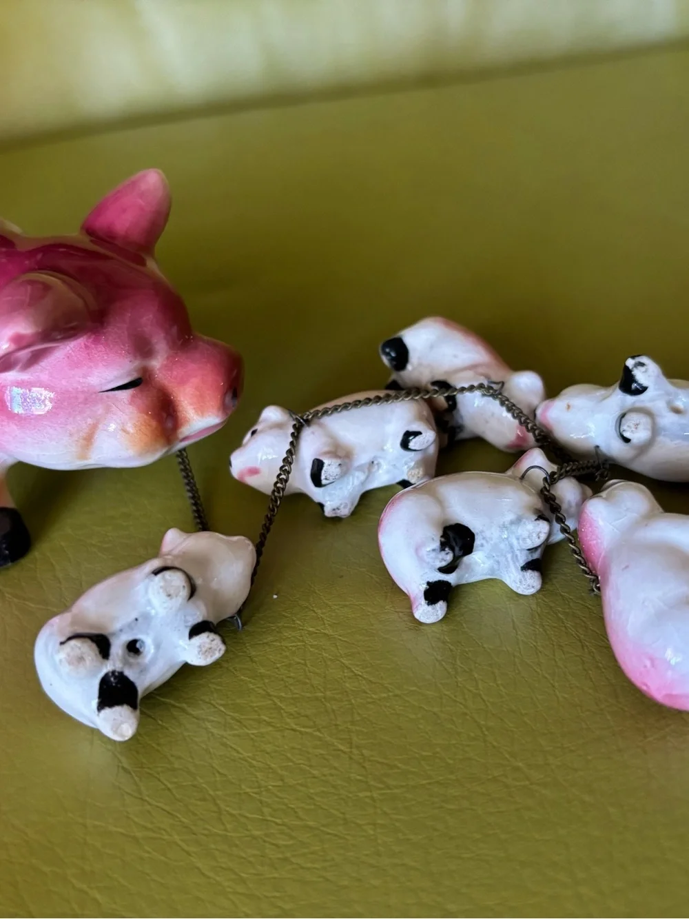 Vintage Porcelain Mama Pig & 7 Piglets on Chain Figurine Farm Animal Family